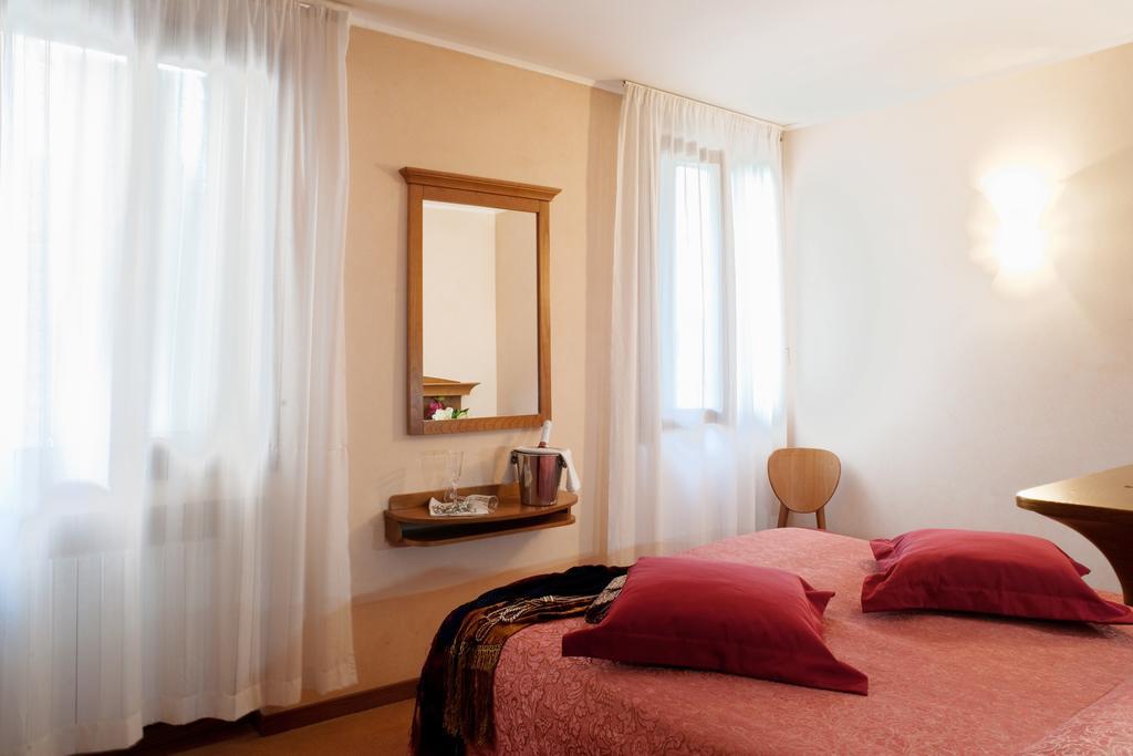 Hotel Hs Venise Extérieur photo